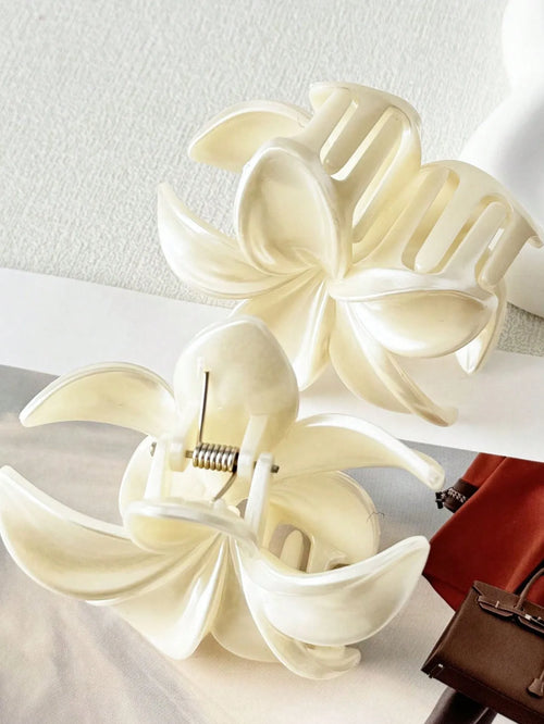 1/2 pcs Pinces fleurs brillantes – L’accessoire parfait pour un style chic, féminin et raffiné.